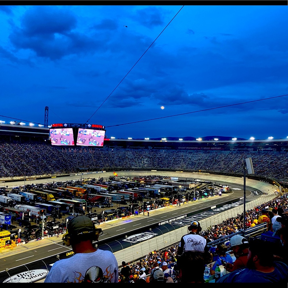 Meet your Posher, Will